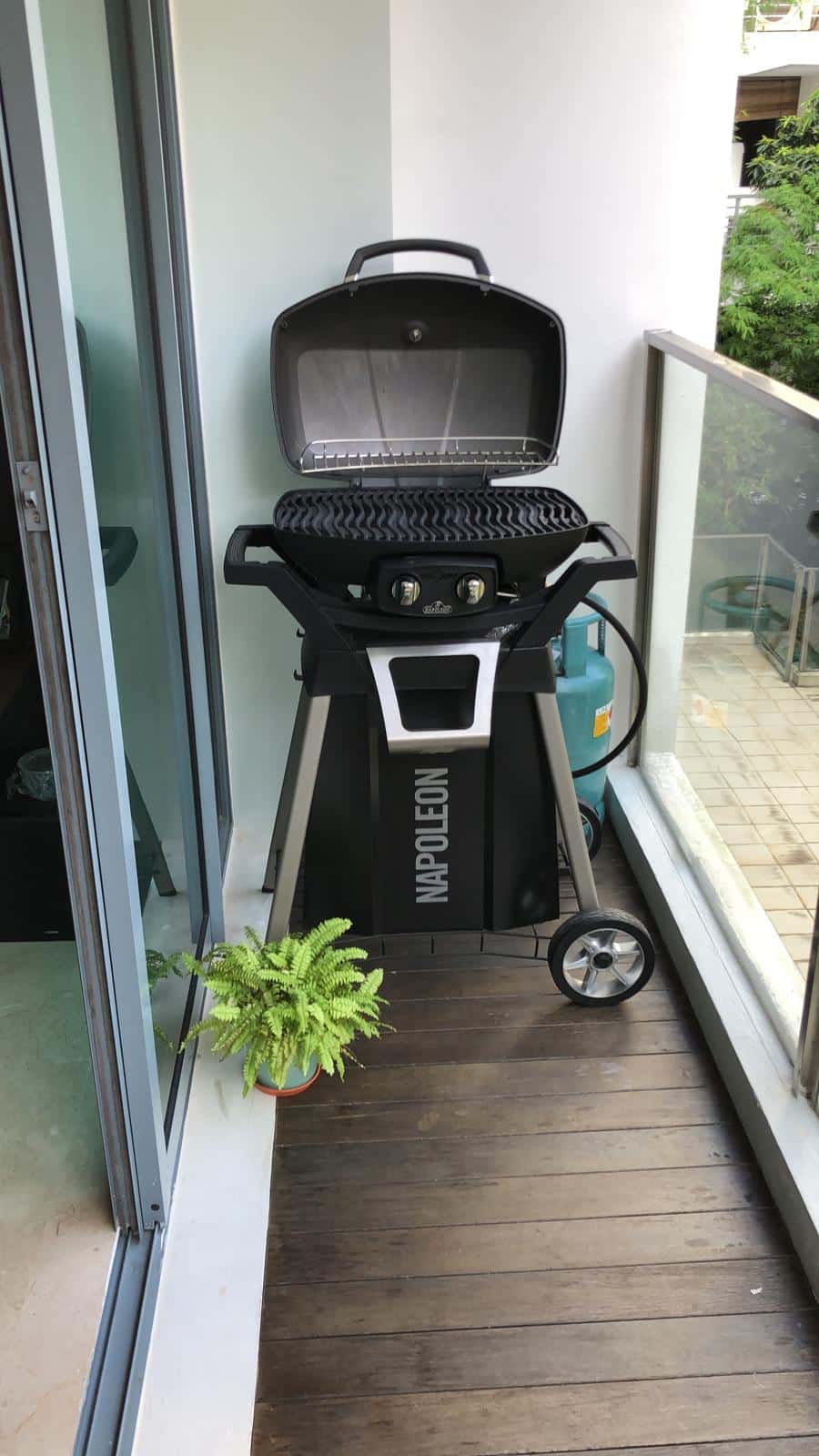 Turn Your Outdoor Space into a Kitchen with the Perfect BBQ