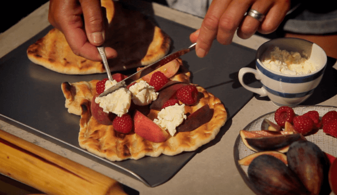 BARBECUED SWEET PIZZA RECIPE