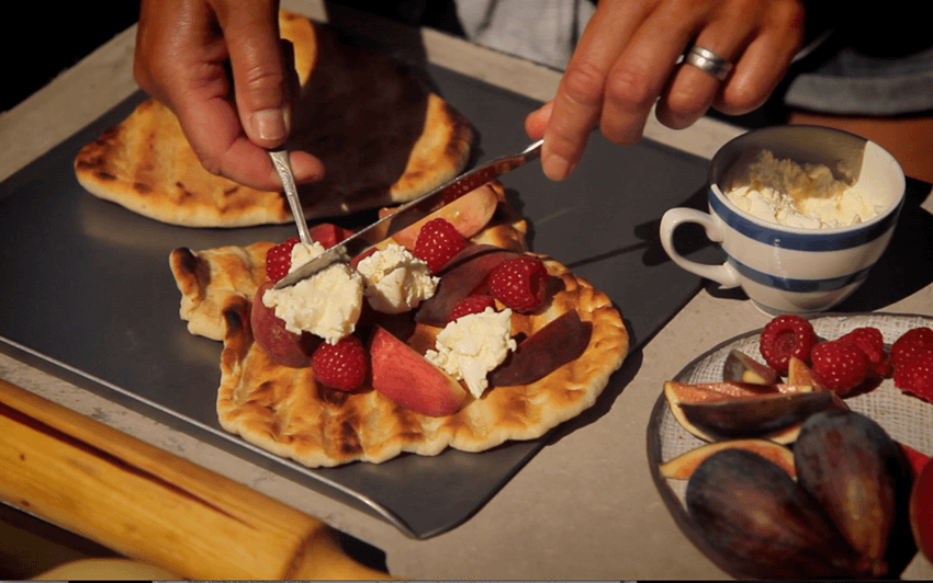 BARBECUED SWEET PIZZA RECIPE