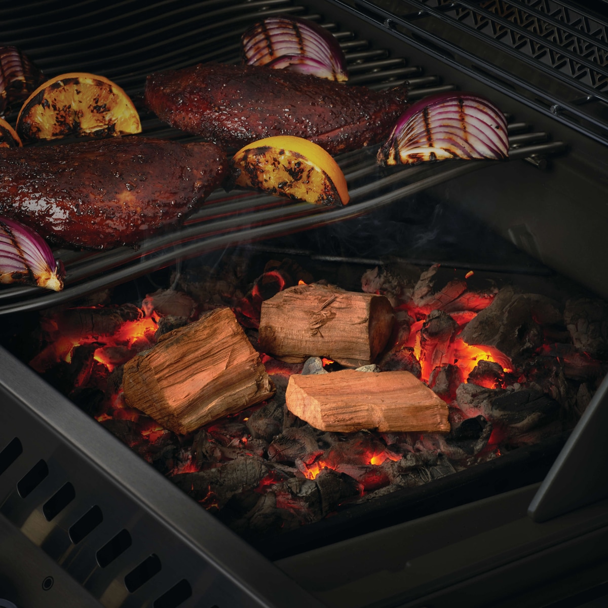 Napoleon Apple Wood Smoking Chunks 67028