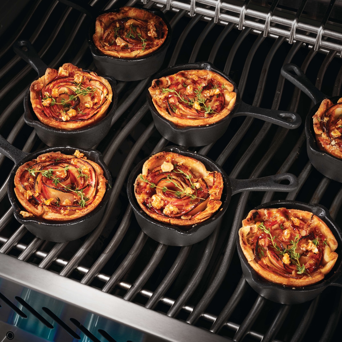 Napoleon Cast Iron Dessert Cooker 56054