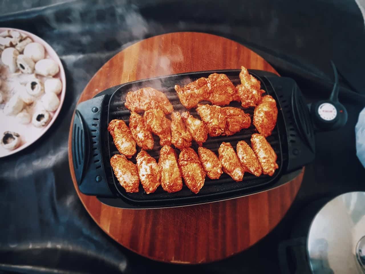 How to Host the Best BBQ Party with an Electric Grill